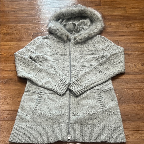 Smartwool Jackets & Blazers - Smartwool Light Gray Knit Sweater jacket
